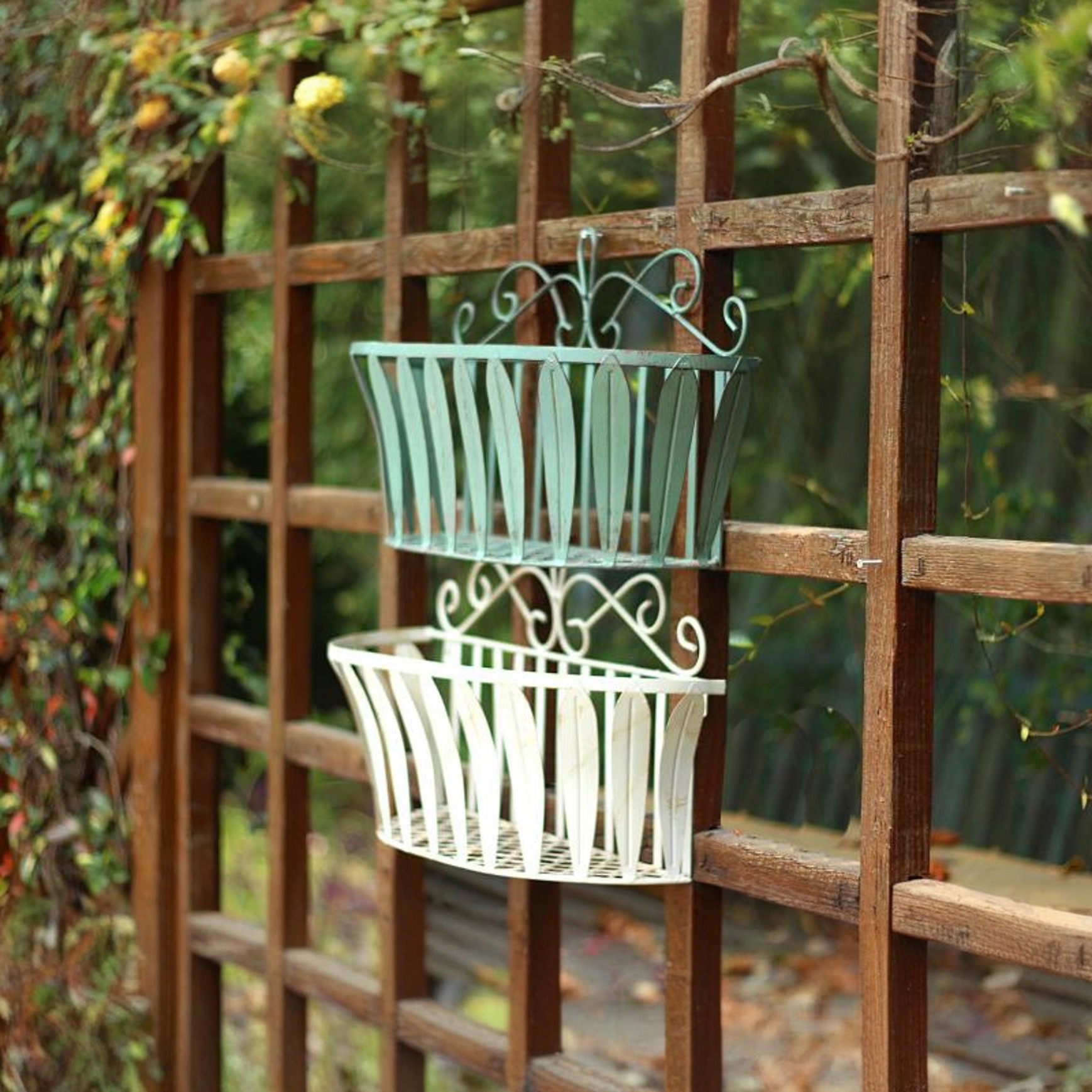 Set of 2 outdoor window Wrough - Hanging Planter Basket avaliação e preço